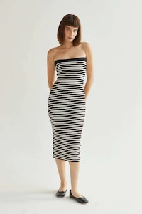In-House Minimalist Apparel Image 6