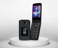 Advanced Lifestyle-Focused Flip Phones Image 1