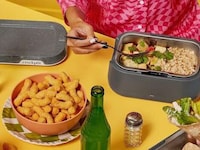 Branded Electric Lunch Boxes Image 6