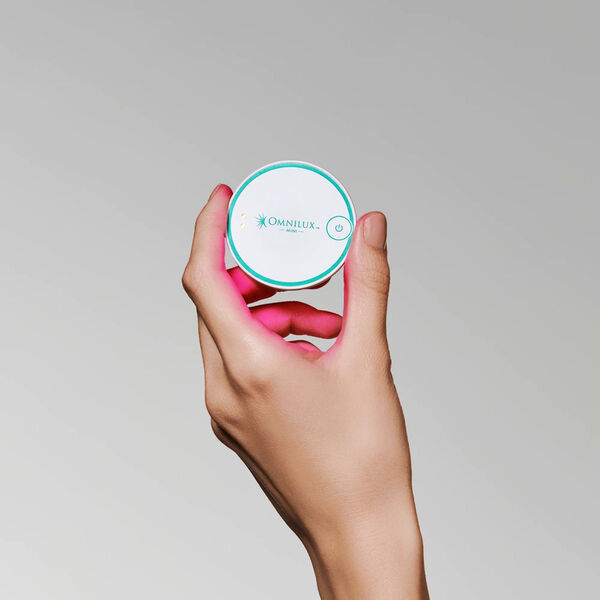 Blemish-Busting LED Devices Image 2