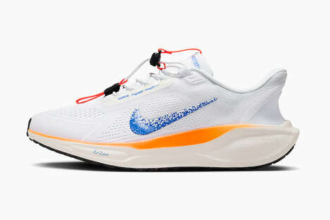 Toggle Securement Running Shoes