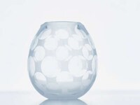 Sparkler-Holding Glass Jars Image 1