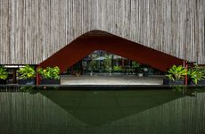 Bamboo Screen-Wrapped Restaurants