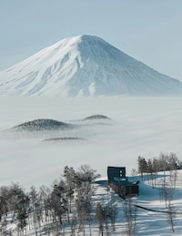 Mountainous Holiday Ski Resorts Image 4