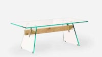 Juxtaposing Material Dining Tables Image 1