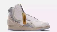 Space Exploration Sneaker Styles Image 4