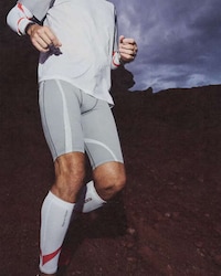 Desert-Rated Running Gear Image 3