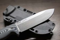 Artisan Customized Knives Image 1