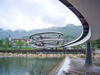 Spirally Viewpoint Bridge Designs Image 3