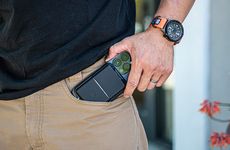 Magnetic EDC Smartphone Wallets