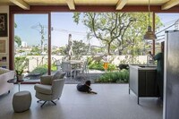 Terraced Garden-Surrounded Homes Image 4