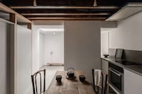 Tactile Minimal London Homes Image 3