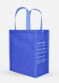 Convenience-Focused Upcycled Tote Designs Image 3