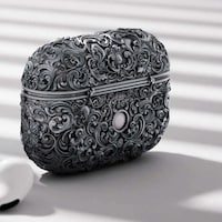 Baroque-Style Earbud Cases Image 3
