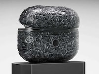 Baroque-Style Earbud Cases Image 5