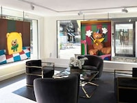 Playful Modern Art Shows Image 4