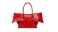 Avant-Garde Handbag Designs Image 4