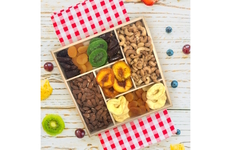 Balanced Fruity Snack Trays