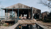Warm Wooden Interior Homes Image 1