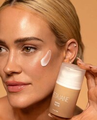 Gradual Face Tan Lotions Image 2