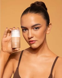 Gradual Face Tan Lotions Image 3