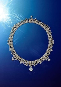Cosmos-Inspired High-Jewelry Collections Image 2