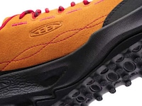 Vibrant Outdoor Adventurous Sneakers Image 4