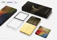 Foldable Olympic Athlete Smartphones Image 1