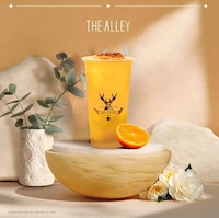 Camellia-Infused Iced Teas Image 1