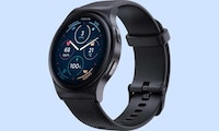 Omni-Compatible Budget Smartwatches Image 1