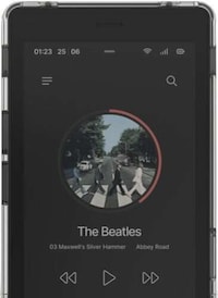 Simplistic Distraction-Free Phones Image 3