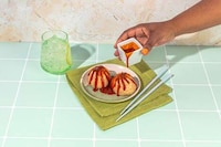Plant-Based Steamed Buns Image 2