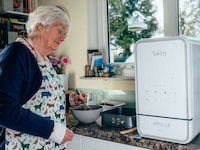 Hyper-Fast Countertop Dishwashers Image 5