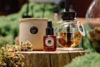 Eco-Friendly Spa Capsules Image 2