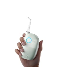 Portable Teeth-Cleaning Capsules Image 1