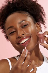 Milky Lip Oil Shades Image 4
