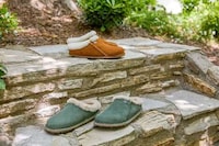 Comfortable Home Slippers Image 1