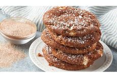 Seasonal Caramel Churro Cookies