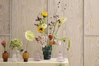 Dynamic Colorful Glass Designs Image 1