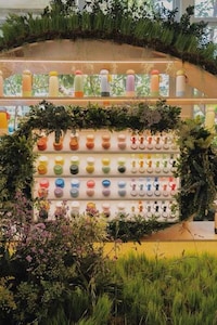 Ultra-Customizable Water Bottles Image 3