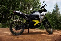 Hybrid Terrain Electric Motorcycles Image 4