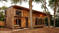 Plant-Based Timber Cabins Image 4