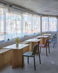 Bright Koreatown Office Renovations Image 2