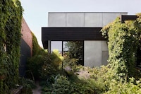 Lush Garden-Focused Melbourne Homes