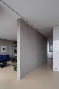 Reflective Surface German Apartments Image 4