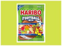 Football-Themed Gummy Treats Image 1
