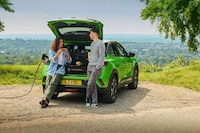 Coffee-Brewing Electric Vehicles Image 1