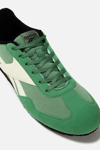 Thin-Sole Lifestyle Sneakers Image 2