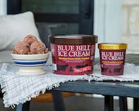 Loaded Peanut Butter Ice Creams Image 1