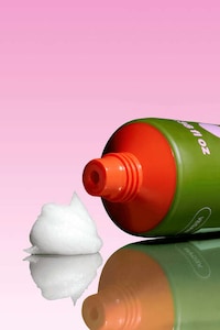 Makeup-Melting Cleansing Solutions Image 2